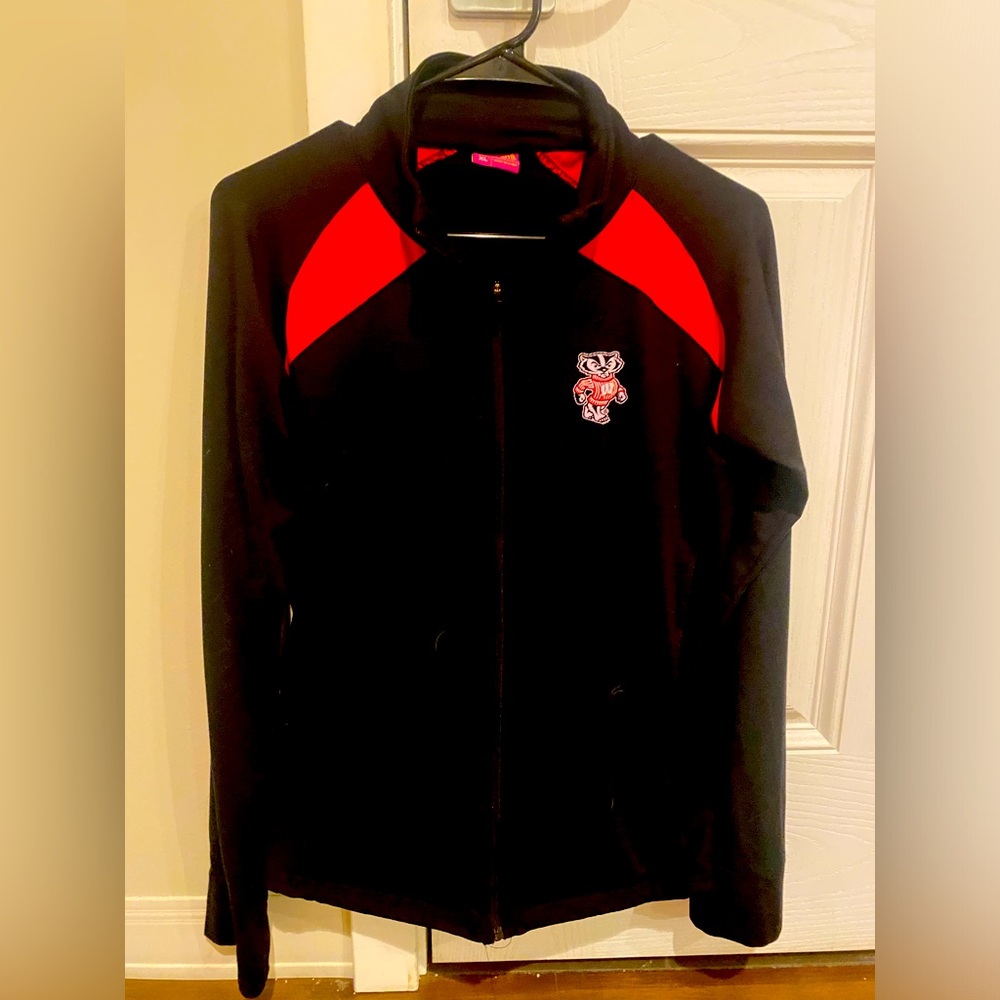 Wisconsin Badger campus heritage zip up size XL
